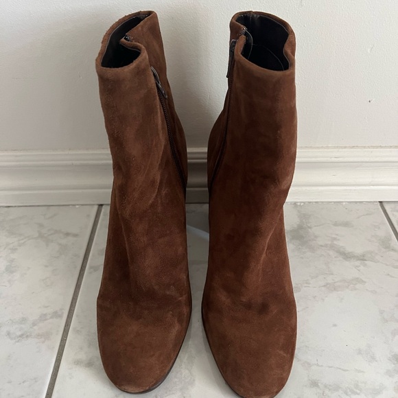 Brown suede ankle boots booties block heel - Picture 2 of 5